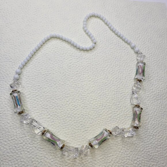 WHITE Bead Necklace Casual Boho Summer Fashion Trendy Necklace - Picture 6 of 7